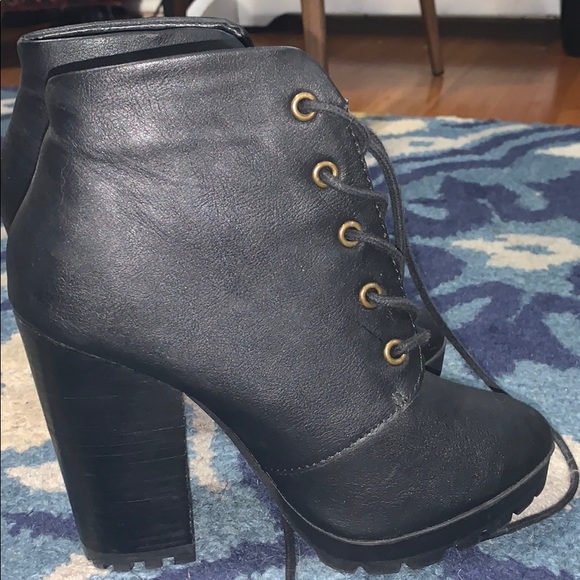 Platform Combat Heels - Picture 4 of 4